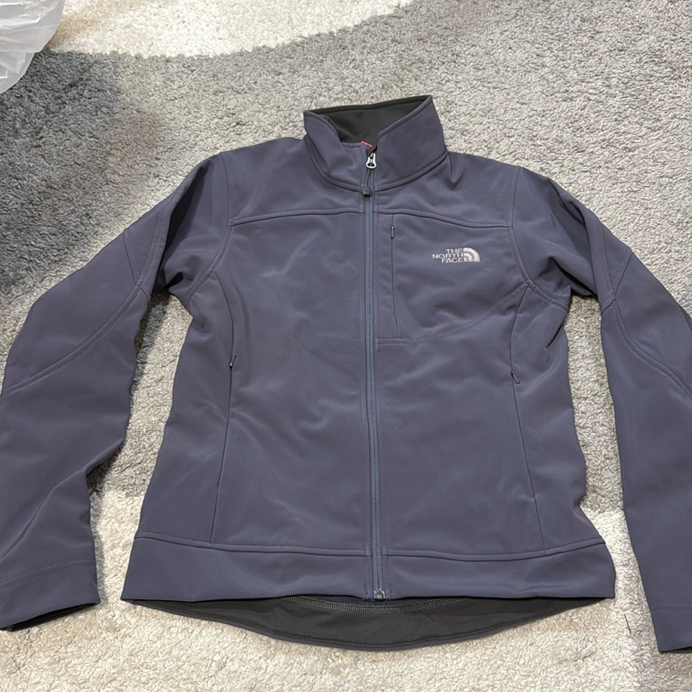 NWT Women’s North Face Jacket
